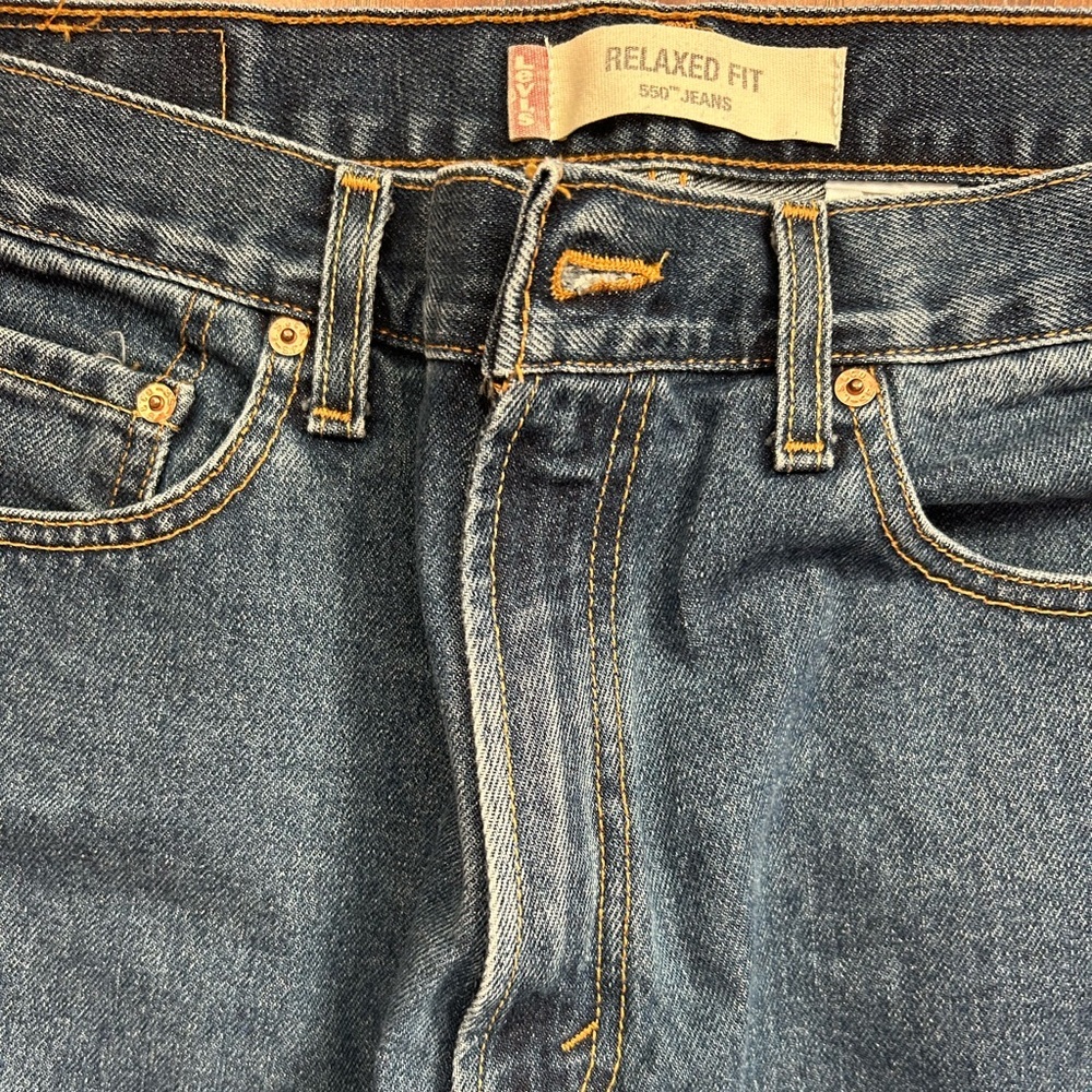 Levi’s 505 Relaxed Straight Leg Jeans Men’s 34x30 with pockets zipper closure - Picture 4 of 11